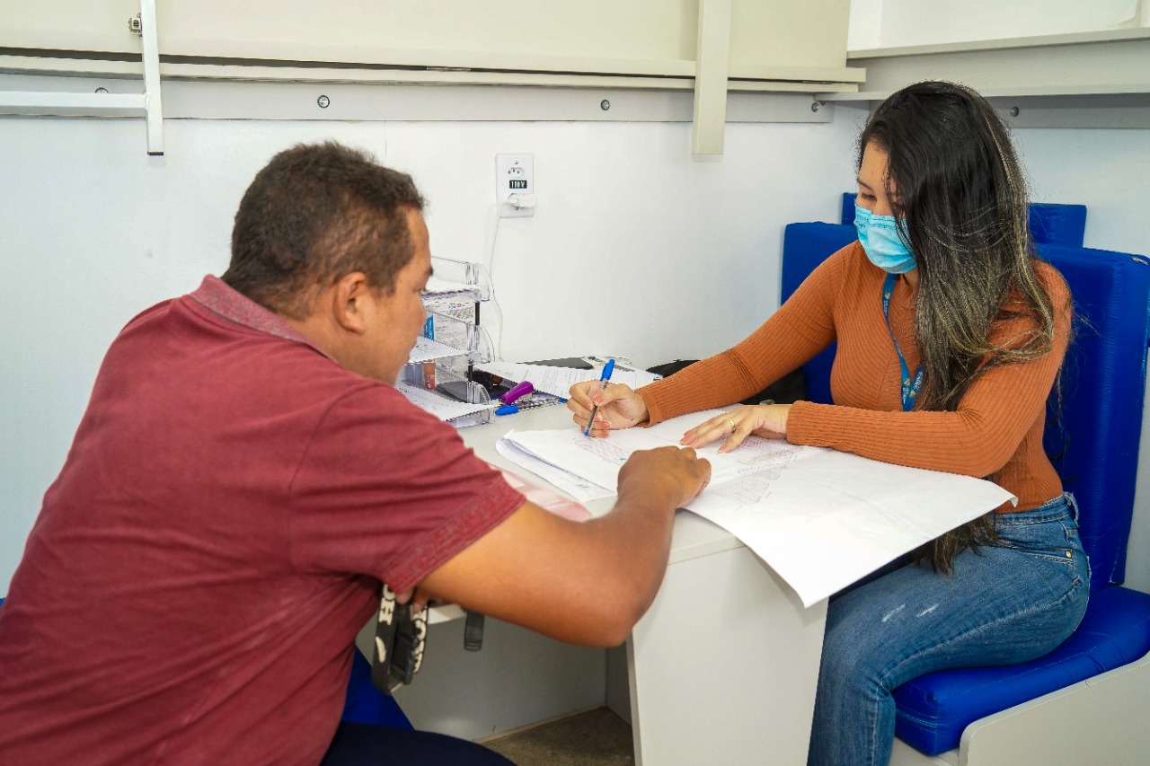 Governo de Roraima promove ação para emissão de títulos definitivos do Cidade Satélite
