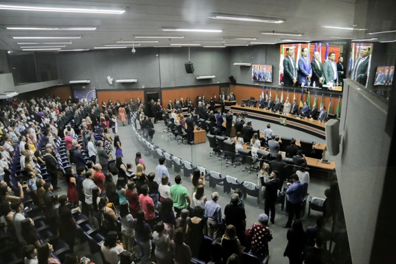 ALERR homenageia 127 pessoas com Comenda Orgulho de Roraima