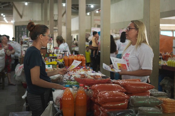 Panfletagem do Chame encerra campanha pelo fim da violência contra a mulher