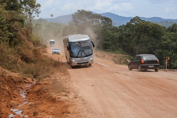 BR-174: Comissão de Obras da ALE-RR inspeciona condições da rodovia sentido Pacaraima