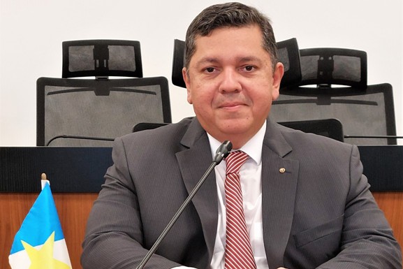 Professor da Uerr participa de evento nacional sobre defesa do patrimônio público