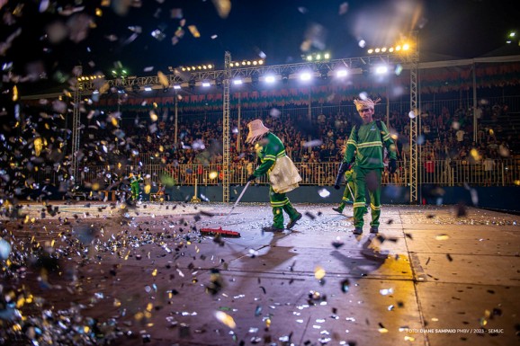 Boa Vista Junina: Com muita animação, a turma dos verdinhos dá um show de limpeza