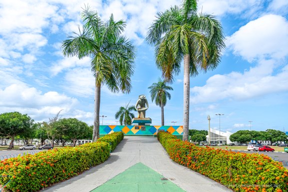 Praça do Centro Cívico recebe ação da Campanha Descarte Correto de Resíduos Eletrônicos