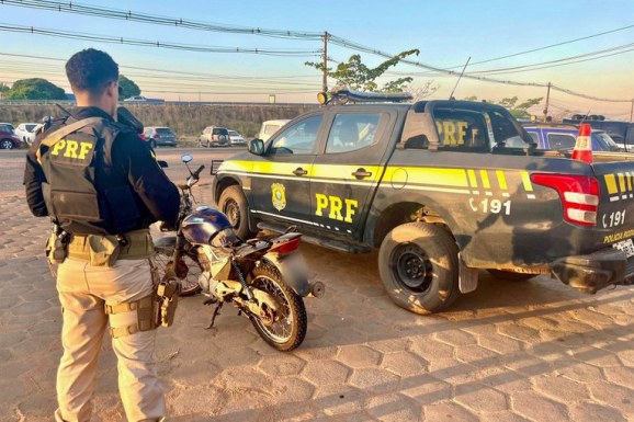 Motocicleta furtada há 7 anos é apreendida no Cantá