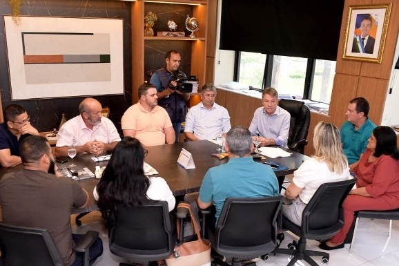 Governador Antonio Denarium anuncia pagamento da terceira parcela do PCCR dos servidores da saúde estadual