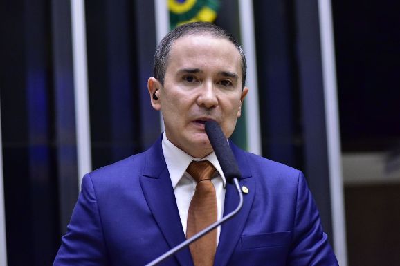 Reforma Tributária: Duda Ramos prevê crescimento econômico e geração de empregos