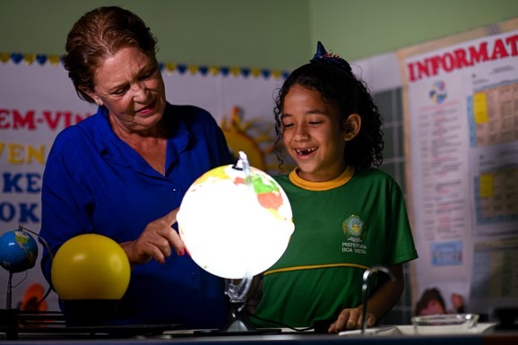 Aluna de escola municipal conquista medalha de bronze na Olimpíada Brasileira de Astronomia e Astronáutica