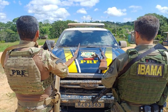 PRF e Ibama apreendem armas de fogo, munições, ouro e mercúrio em Operação Conjunta em Roraima