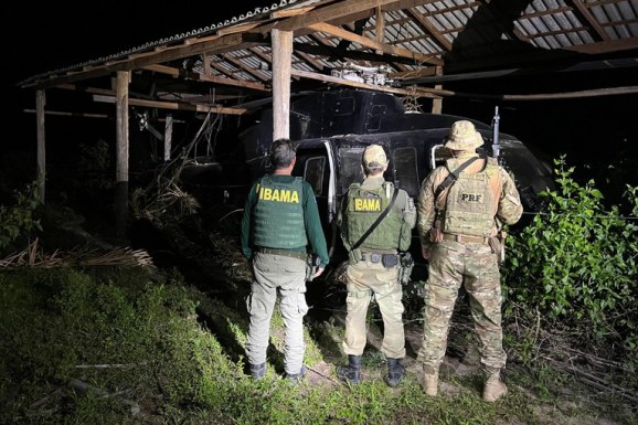 Operação conjunta de combate ao garimpo ilegal em Roraima destrói duas aeronaves