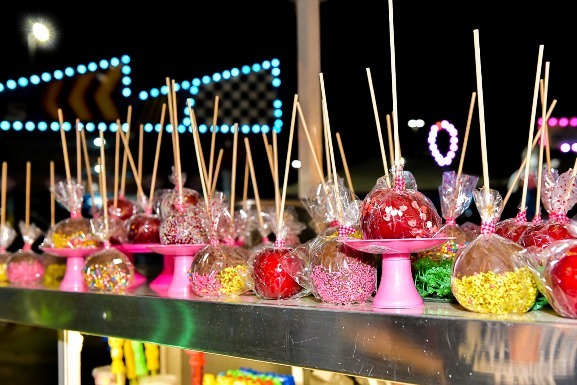 Cardápio completo: São João no Parque Anauá proporciona viagem gastronômica ao público