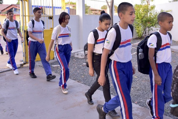 Volta às aulas: segundo semestre na rede estadual de ensino inicia nesta segunda