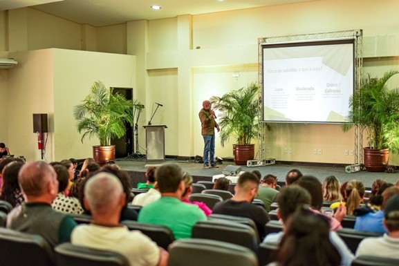 Setembro Amarelo: Prefeitura promove palestras de conscientização sobre saúde mental para servidores