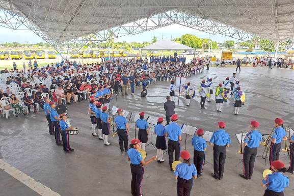 Música e Arte: estudantes brilham no primeiro dia do Festival de Bandas e Fanfarras da Rede Estadual de Ensino