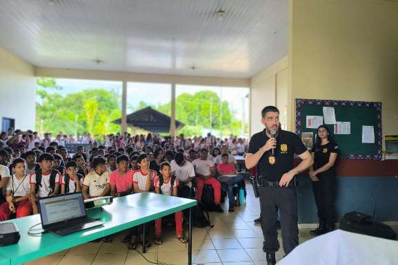 Operação Hagnos: PCRR realiza ação em Alto Alegre com foco na proteção de crianças e adolescentes